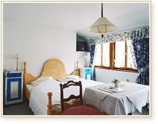 Rhoenhaeuschen Ug Bischofsheim an der Rhön Habitación foto